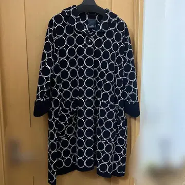 미나 페르호넨 코트 탬버린