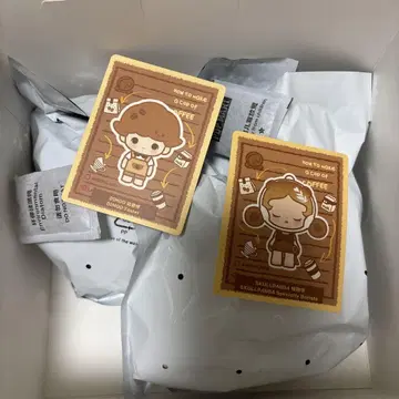 Pop Bean Coffee Factory Dimoo skullpanda