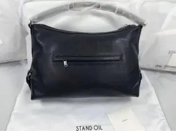 STAND OIL 가죽 숄더백