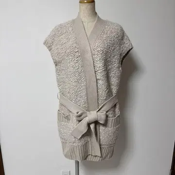 새상품 미사용 택 포함 정가 238,000엔 아크리스 24W 베스트 정품