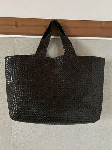 요건 레일 메쉬 토트백