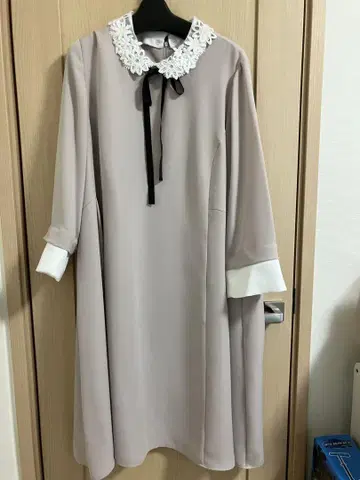 로즈 티아라 빅 사이즈 카라 부착 원피스 50