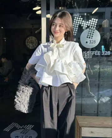 Bibiy. DIANA SLACKS 블랙