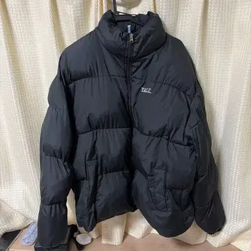 Yale 다운 자켓 블랙