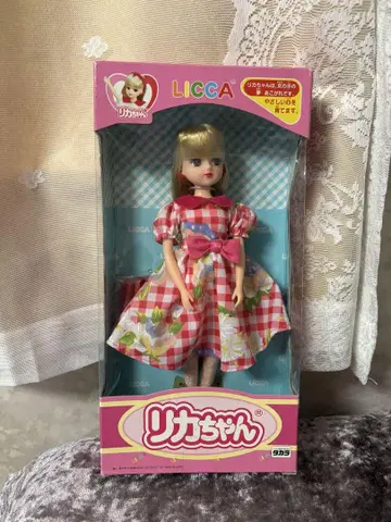 리카짱 인형 본체 체크 무늬 드레스