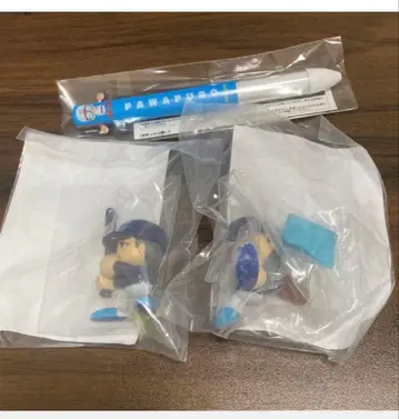 파워프로 이치로 피규어와 볼펜