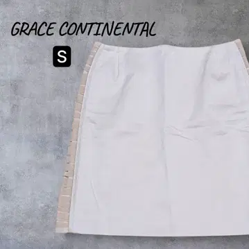 GRACE CONTINENTAL 라이트 그레이 미니 스커트 S 사이즈