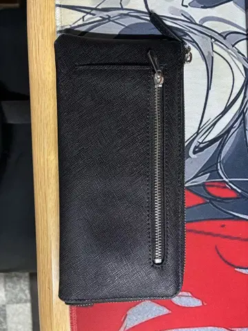 블랙 장지갑 지퍼 있음