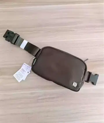 룰루레몬 보디 백 블랙