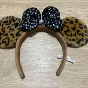 레오파드 무늬 머리띠 블랙 리본 포함