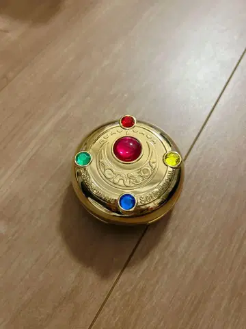 세일러문 세일러문라이트 메모리 시리즈 변신 브로치 거울 케이스