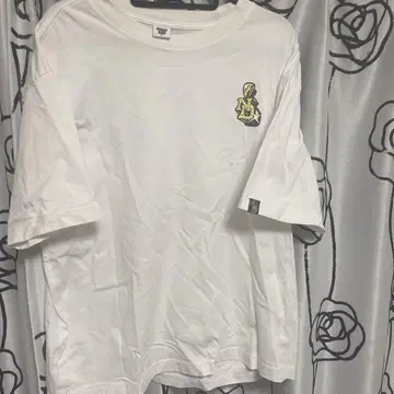 오늘 23시까지 네스티독 화이트 티셔츠 XL