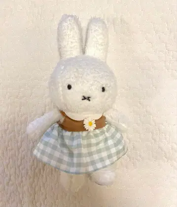 플라워 미피 뽀송뽀송 마스코트 체크 무늬 의류