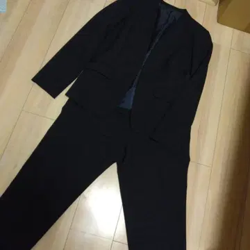 노카라 수트 셋업 새상품급 13L