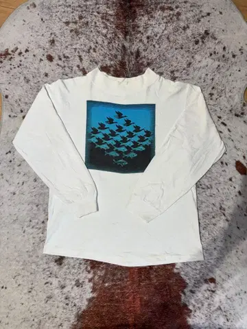 90s M.C.Escher 프린트 긴팔 티셔츠