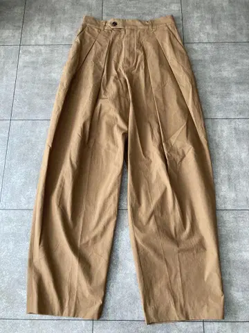 Nave 카멜색 와이드 팬츠 사이즈 1