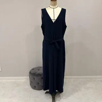 네이비 V넥 올인원 ZARA