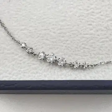 반돔 아오야마 pt 0.14ct 다이아 팔찌
