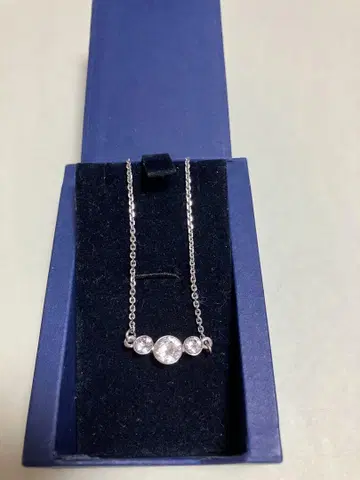 Swarovski 목걸이