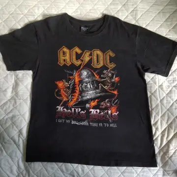 AC/DC Hell's Bells 티셔츠 블랙 XL