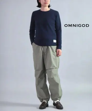 새상품 OMNIGOD 옴니갓 크루넥 롱슬리브 T셔츠 네이비