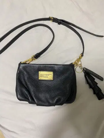 MARC JACOBS 가죽 숄더백 덤 태슬 포함