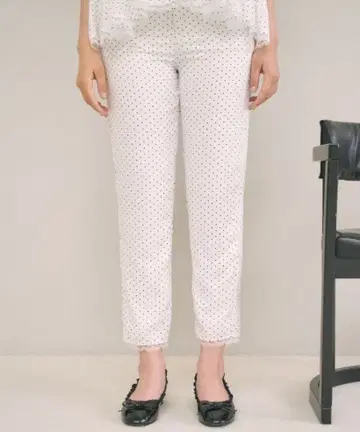 MIRO AMURETTE dot shine slacks 화이트