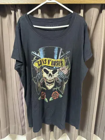 GUNS N' ROSES 블랙 티셔츠