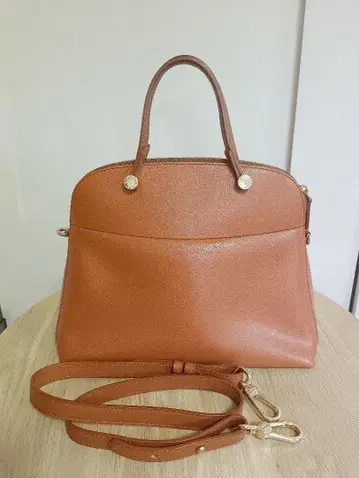 FURLA 훌라 카멜 백 piper