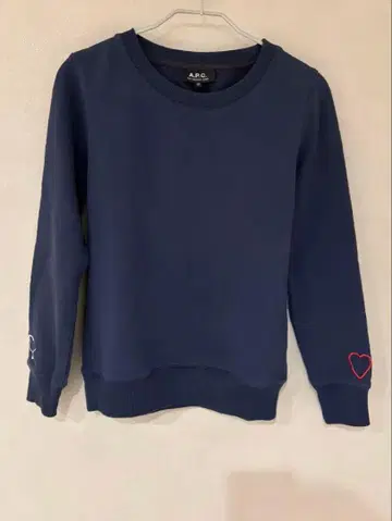 A.P.C. 네이비 맨투맨