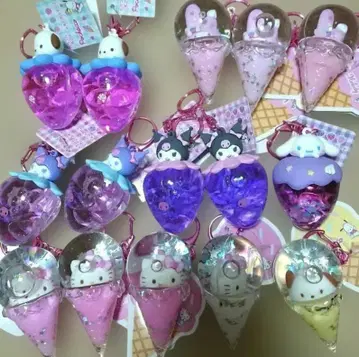 산리오 캐릭터즈 키링 세트