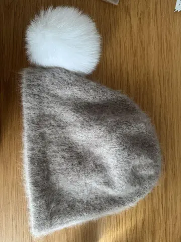 베이지 울 모헤어 니트 모자 퍼 폼폼 포함