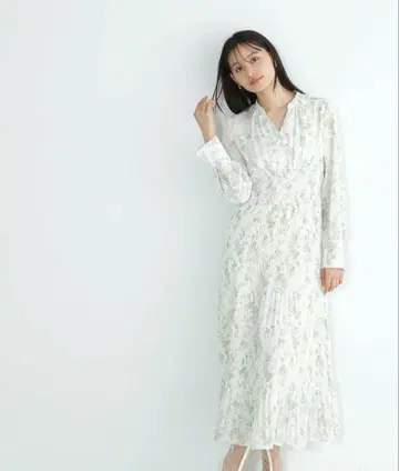 내추럴 뷰티 베이직 아이비 플라워 플리츠 원피스