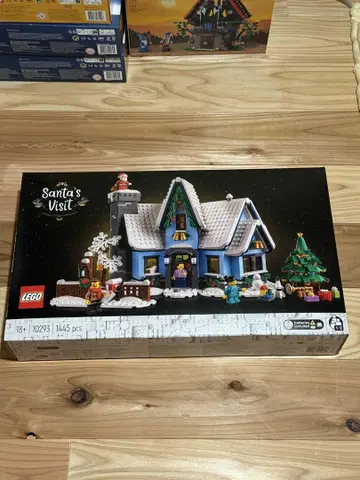미개봉 레고 LEGO 10293 산타가 찾아오는 Santa's Visit