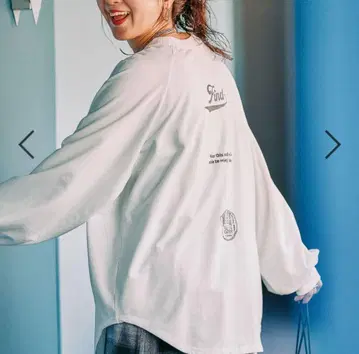 니코앤드 스트롱롱 T