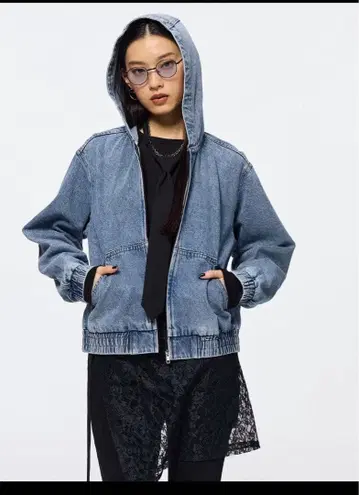 GU 데님 후디 블루종 M 사이즈 블루 데님 후드티 지유