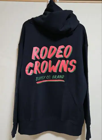 RODEO CROWNS 후드티 블랙