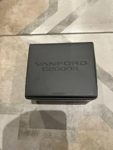 VANFORD  C2000S 시마노 아징 스피닝 릴