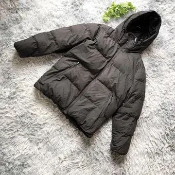 GU [XL] 스테디셀러 블랙 후드 부착 다운 자켓 블랙 경량 방한