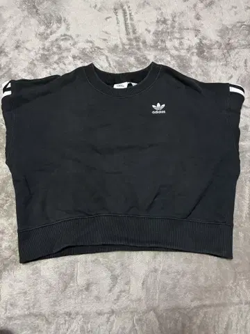 ADIDAS / 크롭 맨투맨