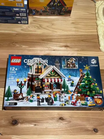 레고 LEGO 10249 겨울의 완구 가게 Winter Toy Shop