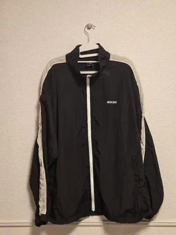 NEW ERA 나일론 자켓