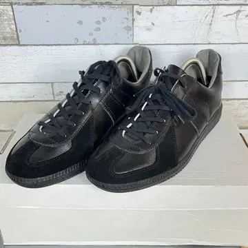 저먼 트레이너 올 블랙 41 (26.5cm)