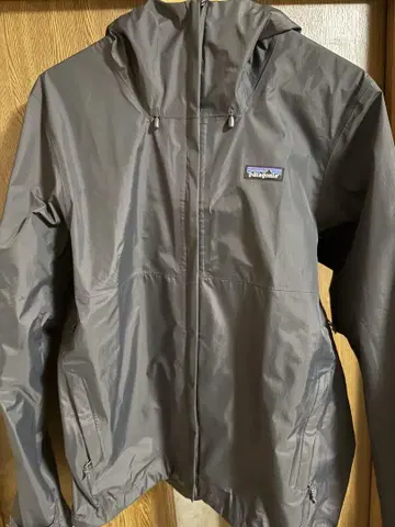 Patagonia 그레이 트렌트쉘 3L