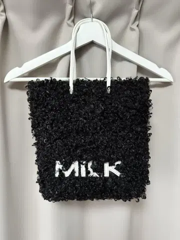 MILK 백