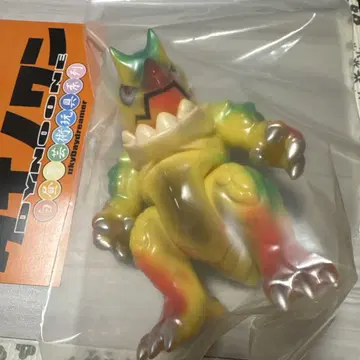 유키 데이 드리머 다이노 원 소프트 비닐 완전 변형