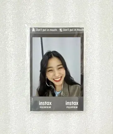 류진 폴라로이드