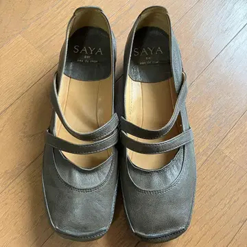 SAYA 사야 스트랩 펌프스 24cm 브라운