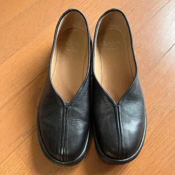 SAYA 사야 슬립온 24cm 블랙