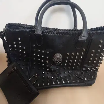 스터드 장식 스컬 핸드백